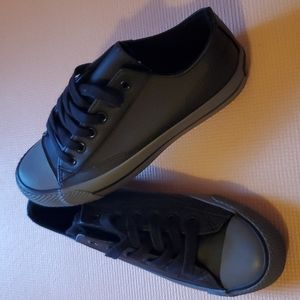 New Airwak Black Leather Men's Size 7